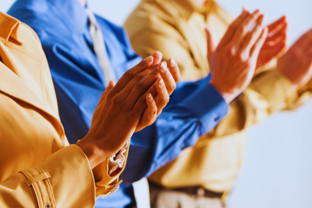 Nuestros expertos con referato